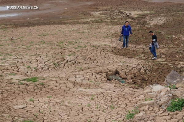 Из-за засухи в китайском городе Наньчан объявили «оранжевую» тревогу