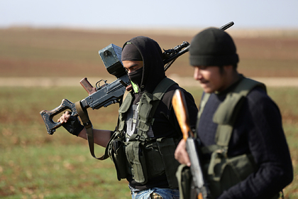 Курды на семь часов заблокировали конвой с российскими военными